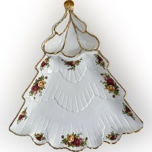Royal Albert Vintage 1962 Christmas Tree Dish – Old Country Roses, Gold Trim